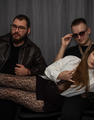 Tím D'POSE STUDIO